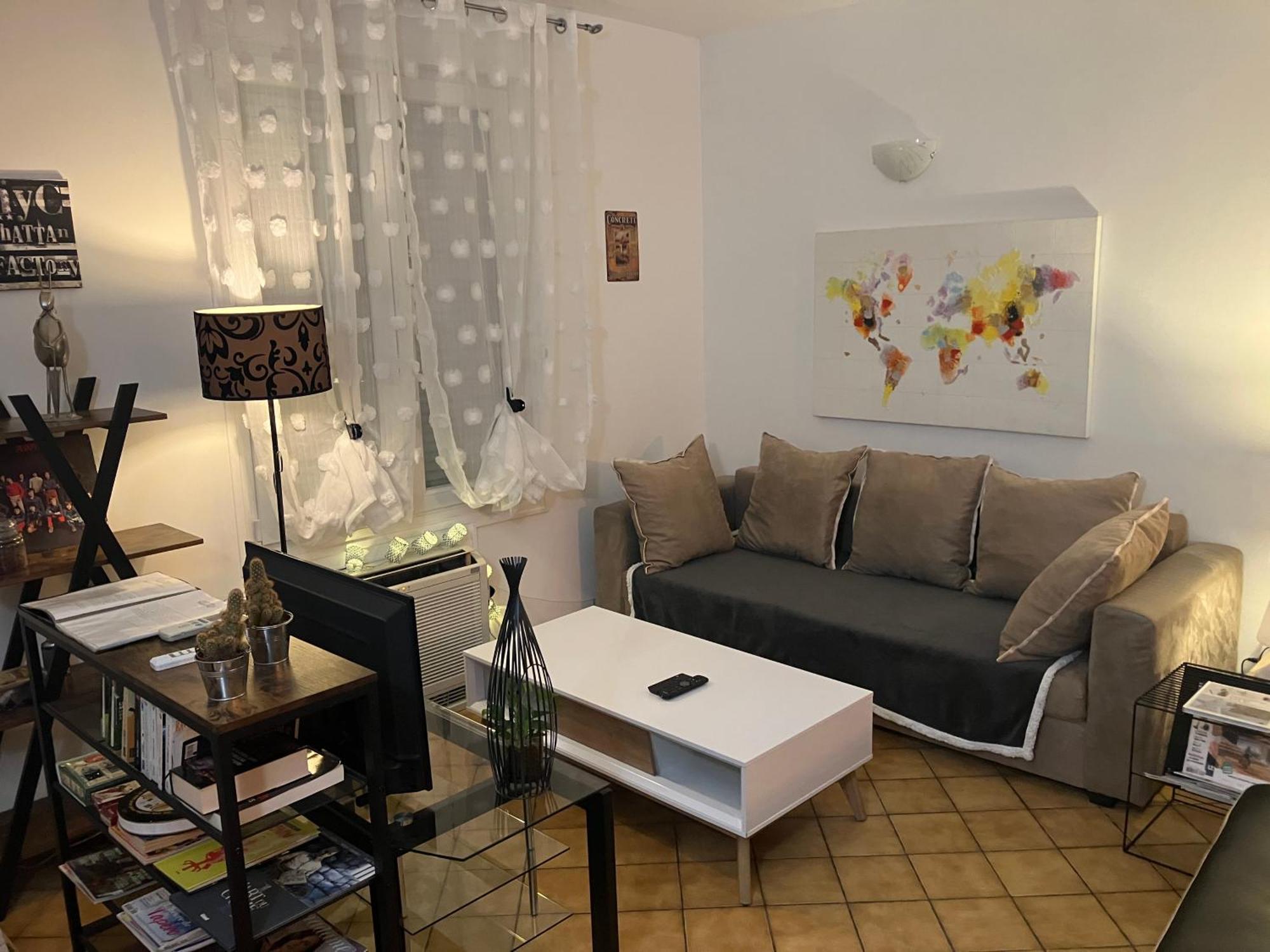 Jolie, Cozy, Confortable Maison De Ville Au Calme A 5Min Du Centre De Verdun, Parking Devant La Maison Belleville-Sur-Meuse Exteriör bild